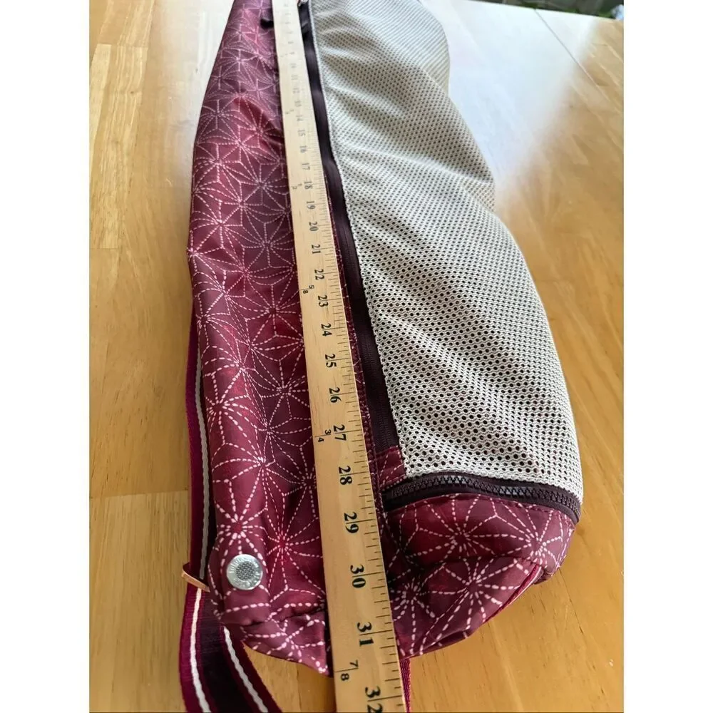 Lululemon Yoga Mat Bag Burgundy Print Mesh Zip Carrier
